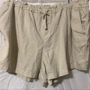 Linen shorts